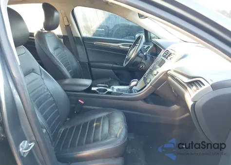 2013 Ford Fusion Se z USA, uszkodzony, nr VIN 3FA6P0HR8DR245150